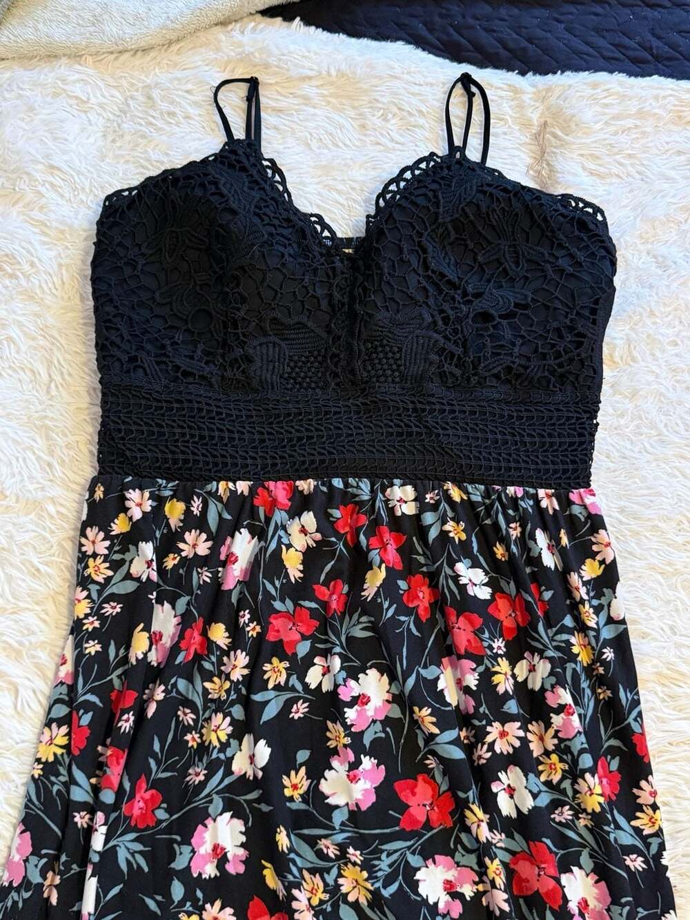 No Boundaries Maxi Dress Size XXXL (21) Black Floral Crochet Sundress
